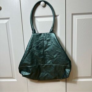 Saks Fifth Avenue Large Metallic Green Faux Leather Tote Bag NYC Cool Girl